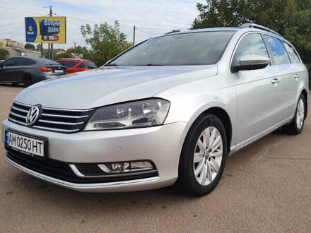 Серый Фольксваген Пассат, объемом двигателя 1.97 л и пробегом 278 тыс. км за 11900 $, фото 1 на Automoto.ua