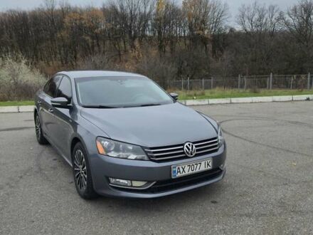 Серый Фольксваген Пассат, объемом двигателя 2.5 л и пробегом 120 тыс. км за 11000 $, фото 1 на Automoto.ua