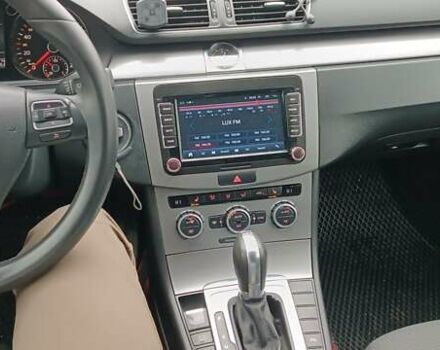 Сірий Фольксваген Пассат, об'ємом двигуна 2 л та пробігом 283 тис. км за 10700 $, фото 1 на Automoto.ua