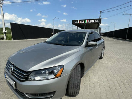 Сірий Фольксваген Пассат, об'ємом двигуна 2.5 л та пробігом 221 тис. км за 11300 $, фото 1 на Automoto.ua