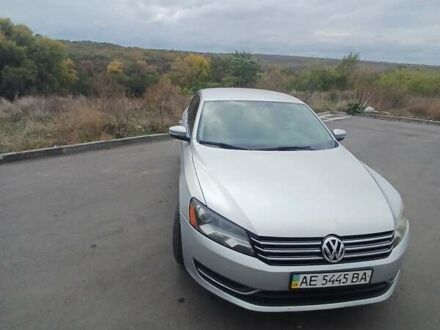 Фольксваген Пассат 2014 в Днепре (Днепропетровске) на Automoto.ua Серый Фольксваген Пассат, объемом двигателя 1.8 л и пробегом 150 тыс. км за 10500 $, фото 1 на Automoto.ua