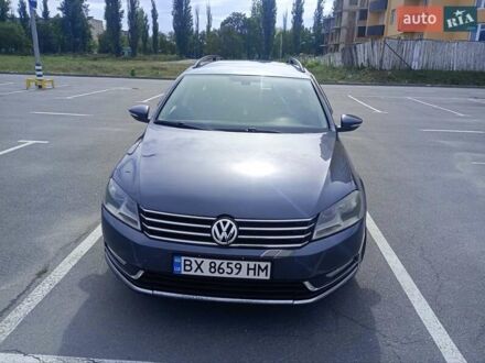 Фольксваген Пассат 2014 у Каменце-Подольском на Automoto.ua Сірий Фольксваген Пассат, об'ємом двигуна 1.6 л та пробігом 291 тис. км за 10300 $, фото 1 на Automoto.ua
