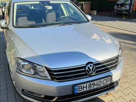 Серый Фольксваген Пассат, объемом двигателя 1.97 л и пробегом 140 тыс. км за 15000 $, фото 1 на Automoto.ua