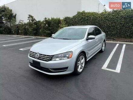 Серый Фольксваген Пассат, объемом двигателя 2 л и пробегом 156 тыс. км за 2000 $, фото 1 на Automoto.ua