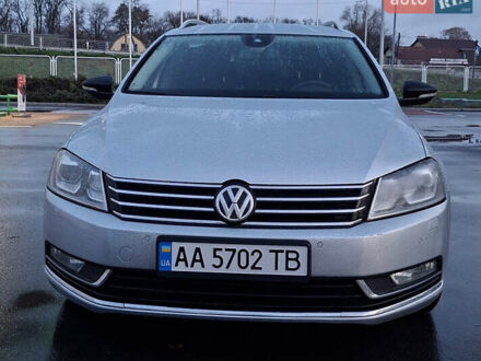 Серый Фольксваген Пассат, объемом двигателя 2 л и пробегом 338 тыс. км за 11499 $, фото 1 на Automoto.ua