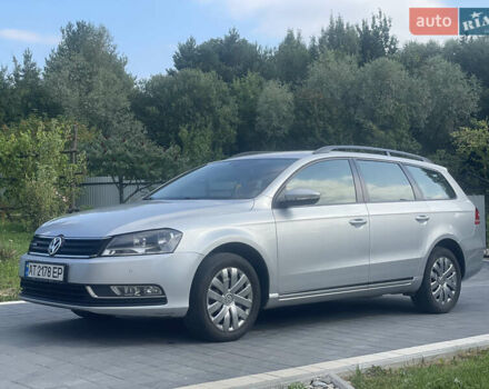 Серый Фольксваген Пассат, объемом двигателя 1.6 л и пробегом 208 тыс. км за 10500 $, фото 1 на Automoto.ua