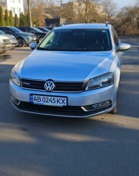 Серый Фольксваген Пассат, объемом двигателя 1.6 л и пробегом 205 тыс. км за 9900 $, фото 1 на Automoto.ua