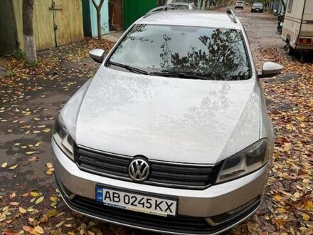 Серый Фольксваген Пассат, объемом двигателя 1.6 л и пробегом 202 тыс. км за 10700 $, фото 1 на Automoto.ua