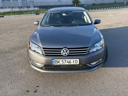 Серый Фольксваген Пассат, объемом двигателя 1.97 л и пробегом 235 тыс. км за 10999 $, фото 1 на Automoto.ua