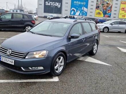 Серый Фольксваген Пассат, объемом двигателя 1.6 л и пробегом 228 тыс. км за 10499 $, фото 1 на Automoto.ua