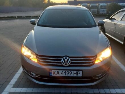 Фольксваген Пассат 2014 у Василькове на Automoto.ua Сірий Фольксваген Пассат, об'ємом двигуна 1.8 л та пробігом 172 тис. км за 8700 $, фото 1 на Automoto.ua