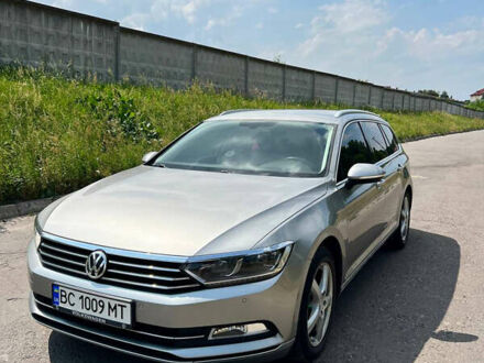 Серый Фольксваген Пассат, объемом двигателя 1.6 л и пробегом 305 тыс. км за 14000 $, фото 1 на Automoto.ua