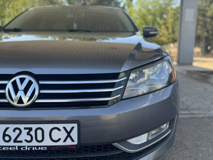 Фольксваген Пассат 2015 в Николаеве на Automoto.ua Серый Фольксваген Пассат, объемом двигателя 1.8 л и пробегом 144 тыс. км за 11600 $, фото 1 на Automoto.ua