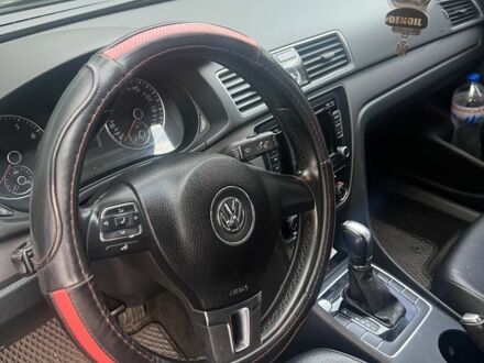 Серый Фольксваген Пассат, объемом двигателя 1.8 л и пробегом 156 тыс. км за 7500 $, фото 1 на Automoto.ua