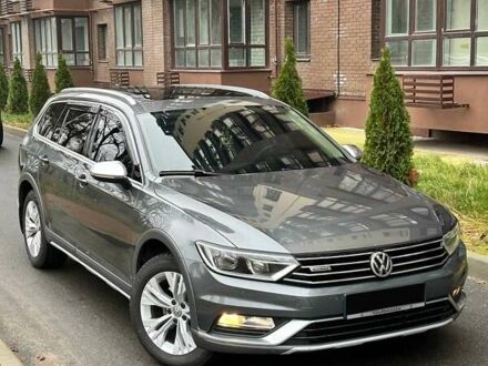 Серый Фольксваген Пассат, объемом двигателя 1.97 л и пробегом 260 тыс. км за 18900 $, фото 1 на Automoto.ua