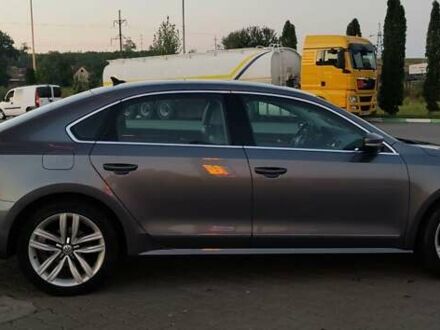 Фольксваген Пассат 2015 у Києві на Automoto.ua Сірий Фольксваген Пассат, об'ємом двигуна 2 л та пробігом 178 тис. км за 11000 $, фото 1 на Automoto.ua