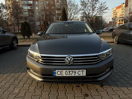 Фольксваген Пассат 2015 в Черновцах на Automoto.ua Серый Фольксваген Пассат, объемом двигателя 1.97 л и пробегом 178 тыс. км за 14300 $, фото 1 на Automoto.ua