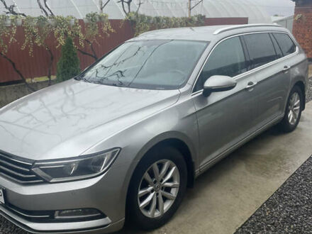 Фольксваген Пассат 2015 у Виноградове на Automoto.ua Сірий Фольксваген Пассат, об'ємом двигуна 1.97 л та пробігом 324 тис. км за 15000 $, фото 1 на Automoto.ua