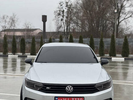 Серый Фольксваген Пассат, объемом двигателя 1.97 л и пробегом 257 тыс. км за 16500 $, фото 1 на Automoto.ua