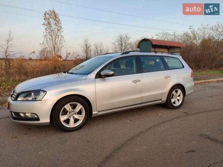 Серый Фольксваген Пассат, объемом двигателя 1.6 л и пробегом 270 тыс. км за 9600 $, фото 1 на Automoto.ua