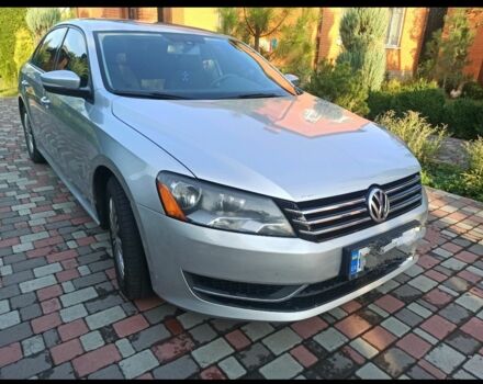 Серый Фольксваген Пассат, объемом двигателя 1.8 л и пробегом 200 тыс. км за 10500 $, фото 1 на Automoto.ua