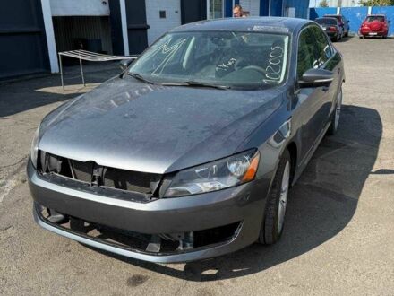 Серый Фольксваген Пассат, объемом двигателя 0 л и пробегом 98 тыс. км за 6000 $, фото 1 на Automoto.ua