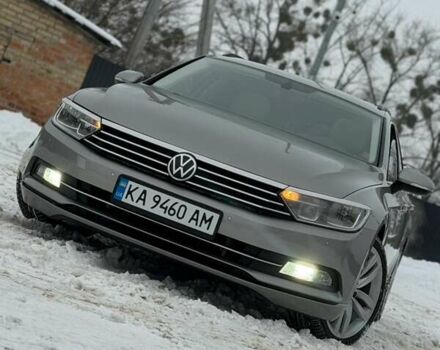 Серый Фольксваген Пассат, объемом двигателя 1.6 л и пробегом 317 тыс. км за 12000 $, фото 1 на Automoto.ua