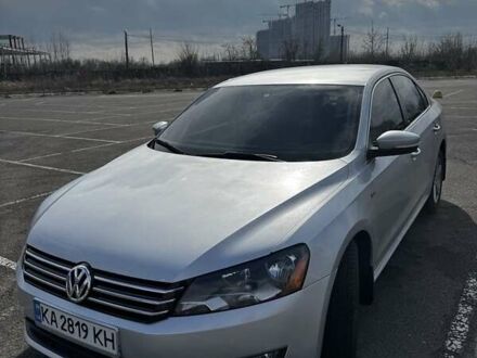 Серый Фольксваген Пассат, объемом двигателя 1.8 л и пробегом 172 тыс. км за 9800 $, фото 1 на Automoto.ua