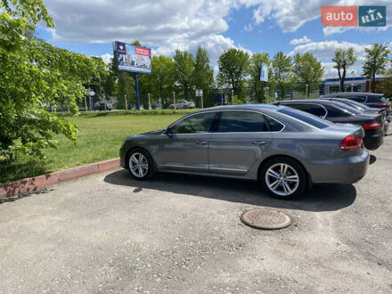 Фольксваген Пассат 2015 у Чернівцях на Automoto.ua Сірий Фольксваген Пассат, об'ємом двигуна 2 л та пробігом 151 тис. км за 12700 $, фото 1 на Automoto.ua