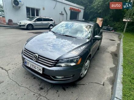 Фольксваген Пассат 2015 у Вінниці на Automoto.ua Сірий Фольксваген Пассат, об'ємом двигуна 1.8 л та пробігом 300 тис. км за 12500 $, фото 1 на Automoto.ua