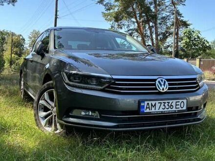 Фольксваген Пассат 2015 в Житомире на Automoto.ua Серый Фольксваген Пассат, объемом двигателя 1.8 л и пробегом 148 тыс. км за 19500 $, фото 1 на Automoto.ua