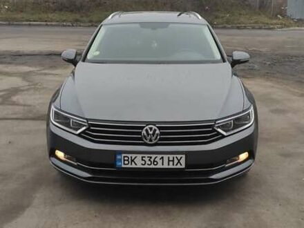 Серый Фольксваген Пассат, объемом двигателя 2 л и пробегом 230 тыс. км за 14900 $, фото 1 на Automoto.ua