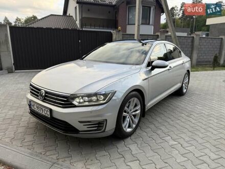 Фольксваген Пассат 2016 в Львове на Automoto.ua Серый Фольксваген Пассат, объемом двигателя 1.4 л и пробегом 195 тыс. км за 16500 $, фото 1 на Automoto.ua