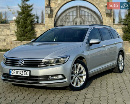 Серый Фольксваген Пассат, объемом двигателя 1.6 л и пробегом 319 тыс. км за 12200 $, фото 1 на Automoto.ua