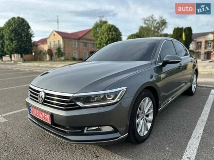 Фольксваген Пассат 2016 в Чернобае на Automoto.ua Серый Фольксваген Пассат, объемом двигателя 1.97 л и пробегом 243 тыс. км за 15900 $, фото 1 на Automoto.ua