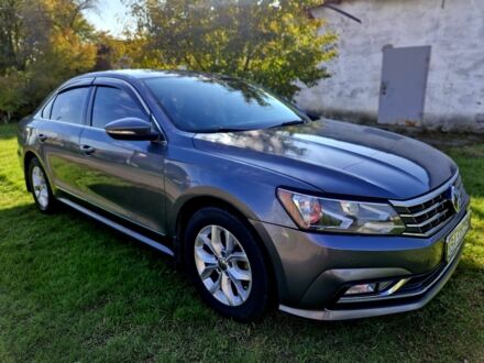 Серый Фольксваген Пассат, объемом двигателя 0 л и пробегом 149 тыс. км за 11400 $, фото 1 на Automoto.ua