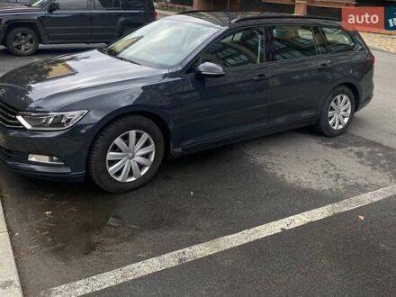 Фольксваген Пассат 2016 в Чернигове на Automoto.ua Серый Фольксваген Пассат, объемом двигателя 1.97 л и пробегом 280 тыс. км за 14400 $, фото 1 на Automoto.ua