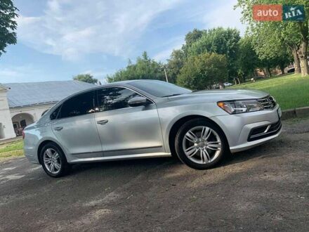 Серый Фольксваген Пассат, объемом двигателя 1.8 л и пробегом 188 тыс. км за 10999 $, фото 1 на Automoto.ua