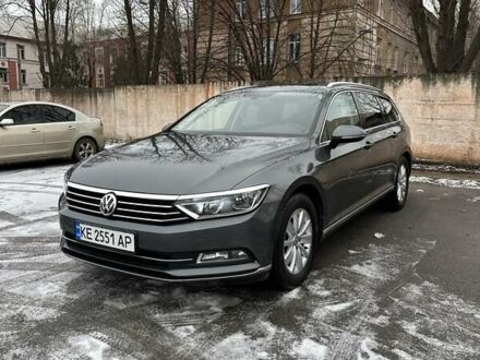 Сірий Фольксваген Пассат, об'ємом двигуна 1.6 л та пробігом 202 тис. км за 14900 $, фото 1 на Automoto.ua