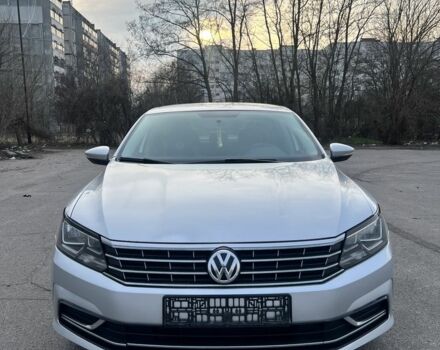 Серый Фольксваген Пассат, объемом двигателя 1.8 л и пробегом 152 тыс. км за 11600 $, фото 1 на Automoto.ua