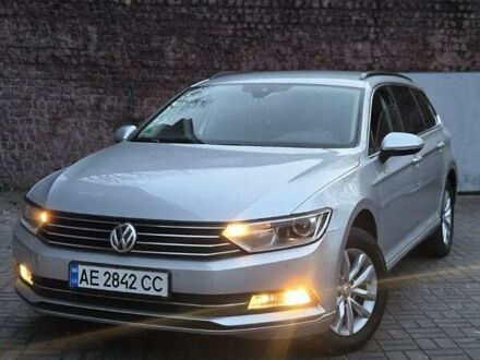 Серый Фольксваген Пассат, объемом двигателя 1.6 л и пробегом 249 тыс. км за 13499 $, фото 1 на Automoto.ua