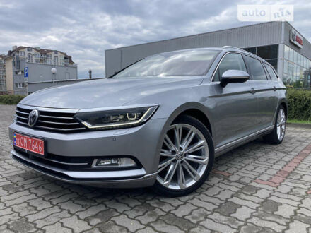Фольксваген Пассат 2017 в Львове на Automoto.ua Серый Фольксваген Пассат, объемом двигателя 1.97 л и пробегом 180 тыс. км за 21500 $, фото 1 на Automoto.ua