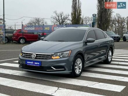 Сірий Фольксваген Пассат, об'ємом двигуна 1.8 л та пробігом 145 тис. км за 11700 $, фото 1 на Automoto.ua