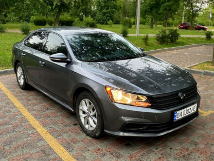 Серый Фольксваген Пассат, объемом двигателя 1.8 л и пробегом 96 тыс. км за 12200 $, фото 1 на Automoto.ua