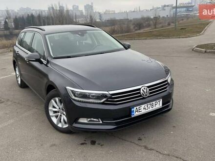 Серый Фольксваген Пассат, объемом двигателя 1.6 л и пробегом 186 тыс. км за 16500 $, фото 1 на Automoto.ua