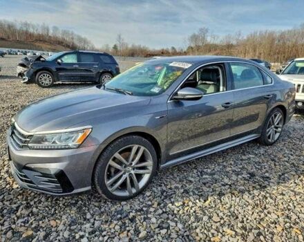 Серый Фольксваген Пассат, объемом двигателя 1.8 л и пробегом 126 тыс. км за 6750 $, фото 1 на Automoto.ua