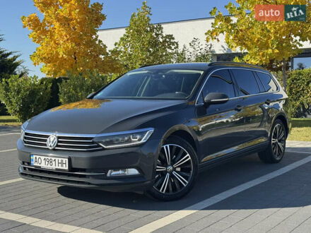 Фольксваген Пассат 2017 в Мукачеве на Automoto.ua Серый Фольксваген Пассат, объемом двигателя 2 л и пробегом 328 тыс. км за 15800 $, фото 1 на Automoto.ua