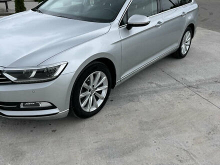 Серый Фольксваген Пассат, объемом двигателя 1.97 л и пробегом 185 тыс. км за 21200 $, фото 1 на Automoto.ua