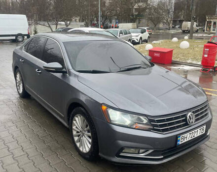 Серый Фольксваген Пассат, объемом двигателя 1.8 л и пробегом 190 тыс. км за 11800 $, фото 1 на Automoto.ua
