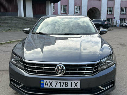 Сірий Фольксваген Пассат, об'ємом двигуна 1.8 л та пробігом 82 тис. км за 12900 $, фото 1 на Automoto.ua